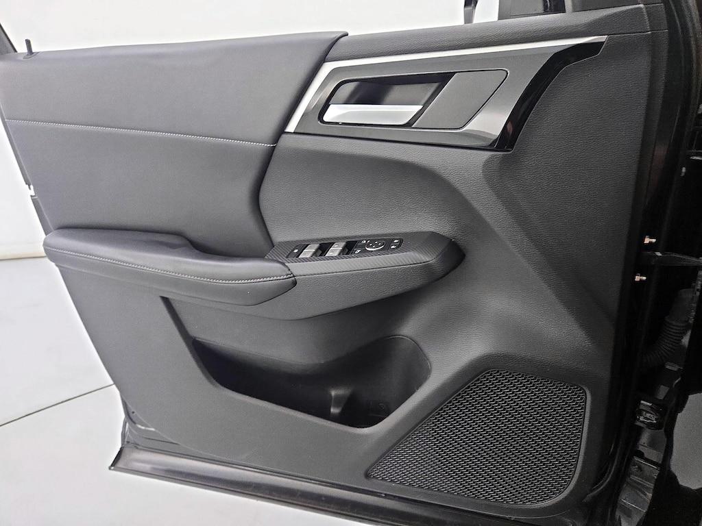 used 2022 Mitsubishi Outlander car, priced at $24,998