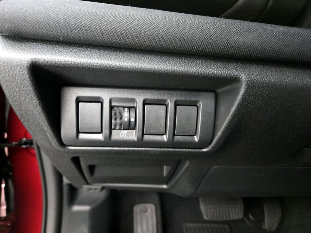 used 2025 Subaru Outback car, priced at $30,998