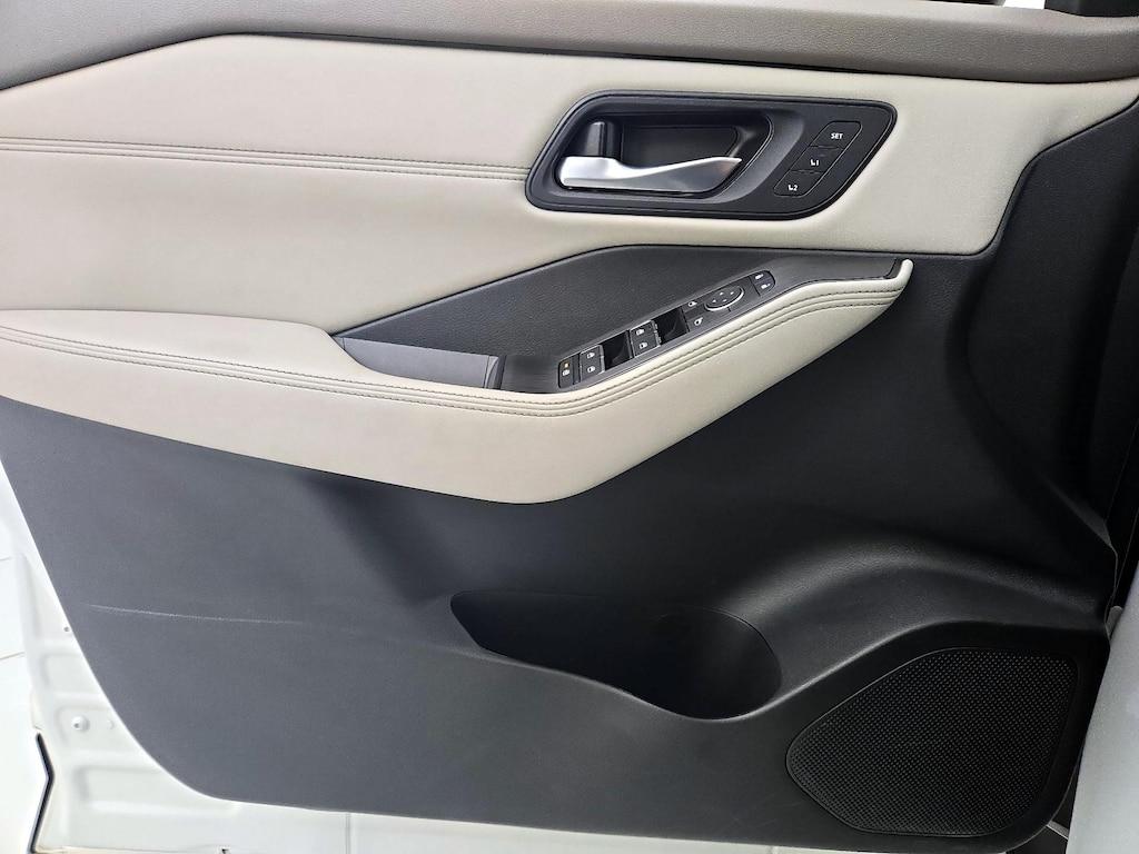 used 2023 Nissan Rogue car, priced at $25,998