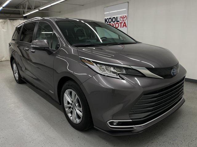 used 2021 Toyota Sienna car, priced at $47,272