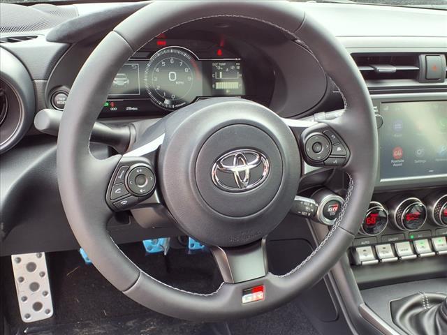new 2025 Toyota GR86 car