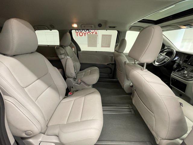 used 2020 Toyota Sienna car, priced at $35,122