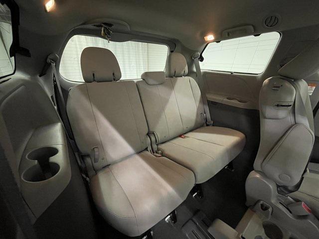 used 2020 Toyota Sienna car, priced at $35,122