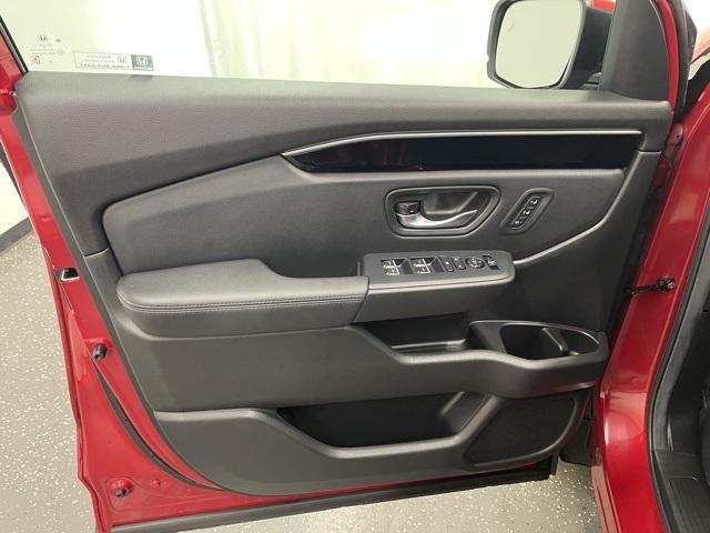 used 2025 Honda Pilot car, priced at $40,000