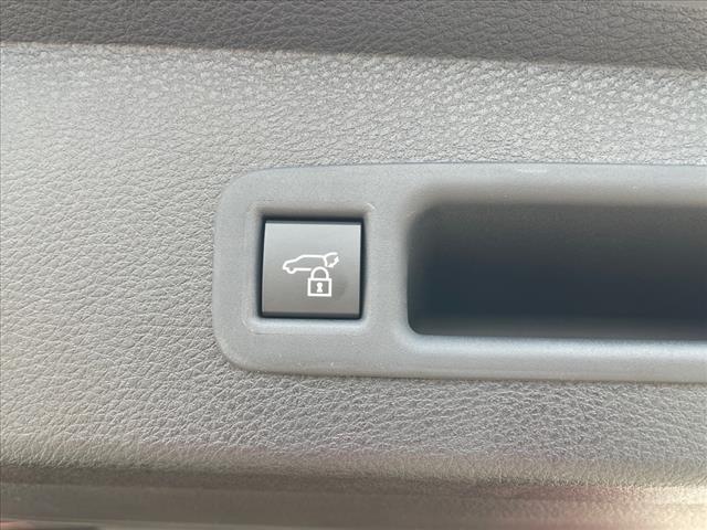new 2025 Toyota Sienna car