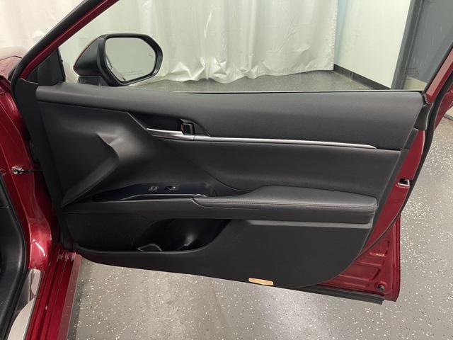used 2020 Toyota Camry Hybrid car, priced at $28,000