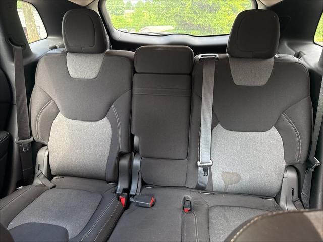 used 2014 Jeep Cherokee car, priced at $6,000