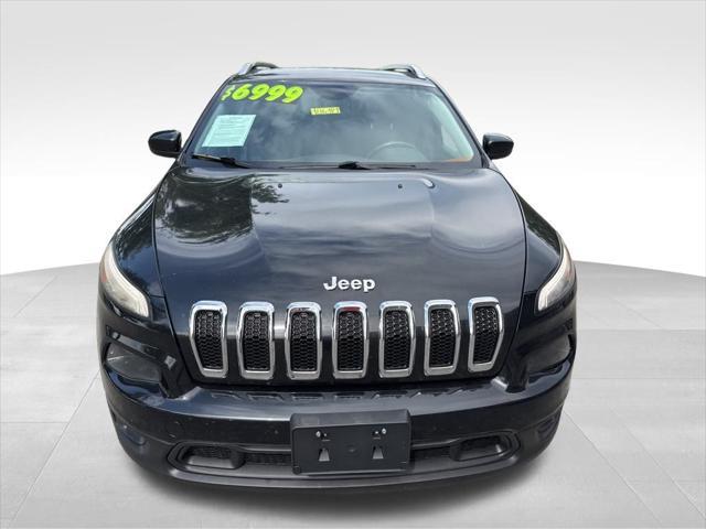 used 2014 Jeep Cherokee car, priced at $6,000