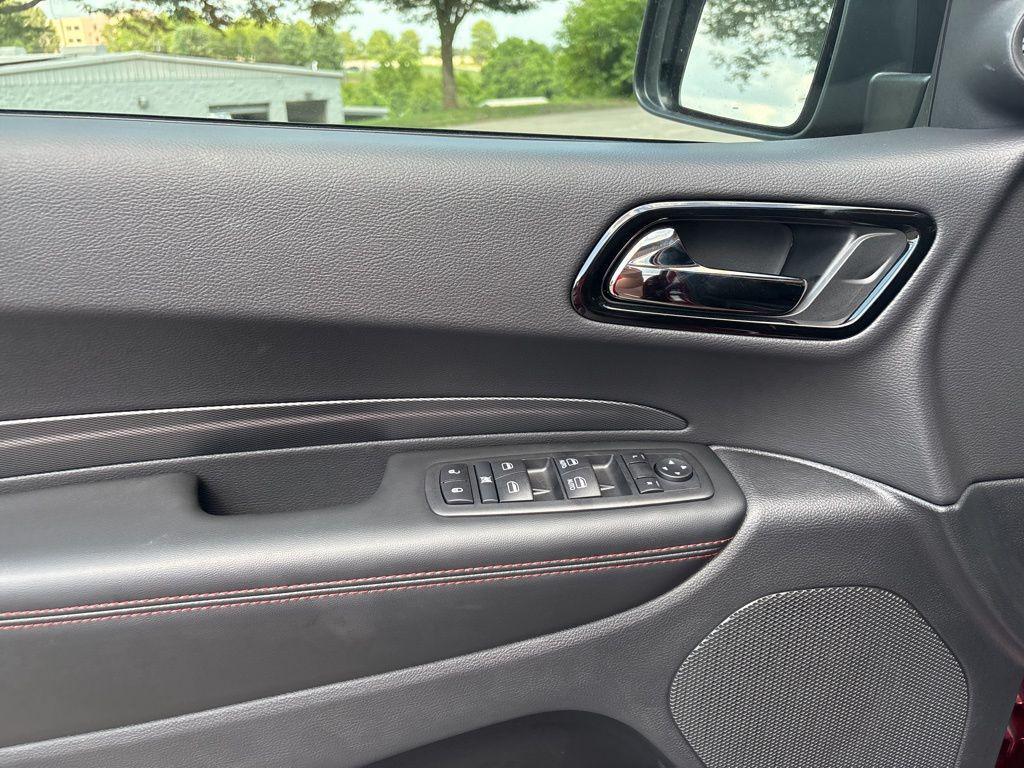new 2025 Dodge Durango car, priced at $38,995