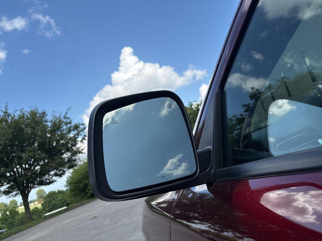 new 2025 Dodge Durango car, priced at $38,995