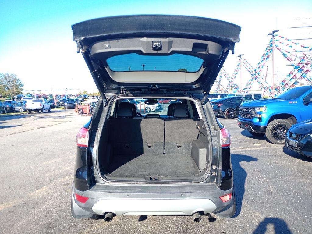 used 2014 Ford Escape car, priced at $5,000