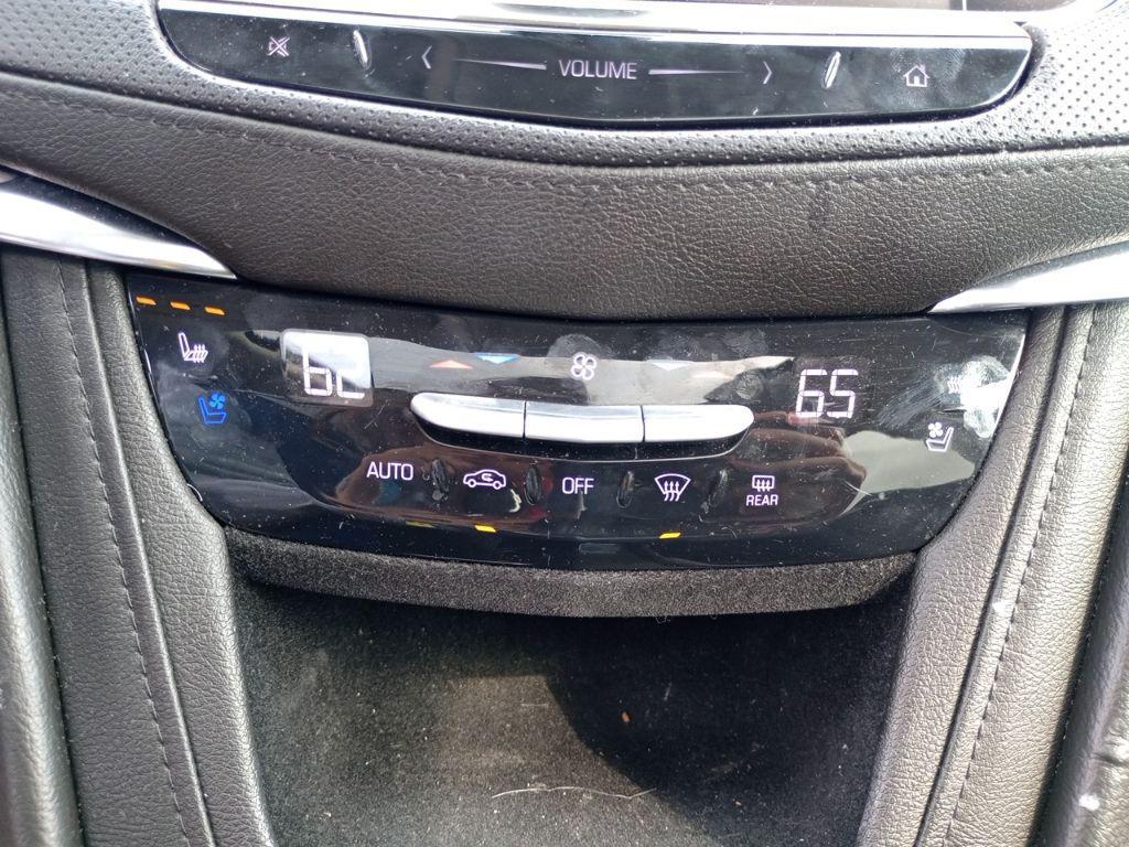 used 2018 Cadillac XT5 car, priced at $21,999