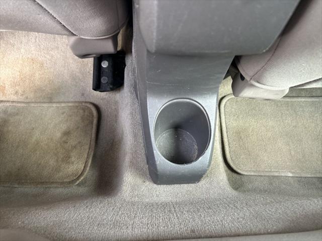 used 2009 Ford Focus car, priced at $1,500