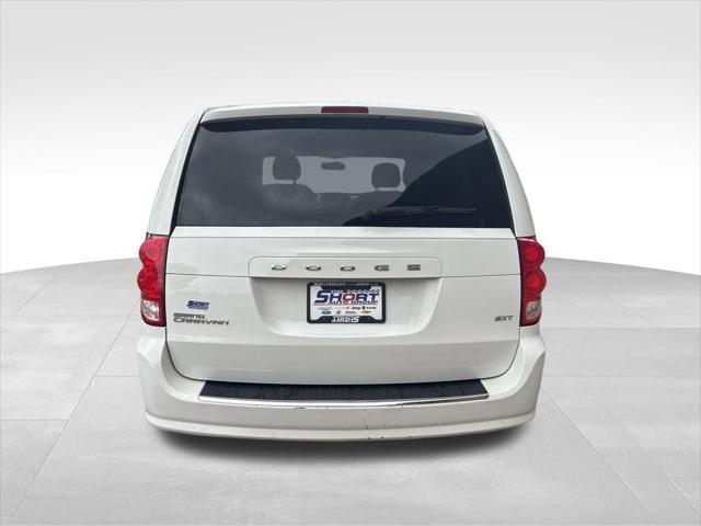 used 2016 Dodge Grand Caravan car, priced at $5,000
