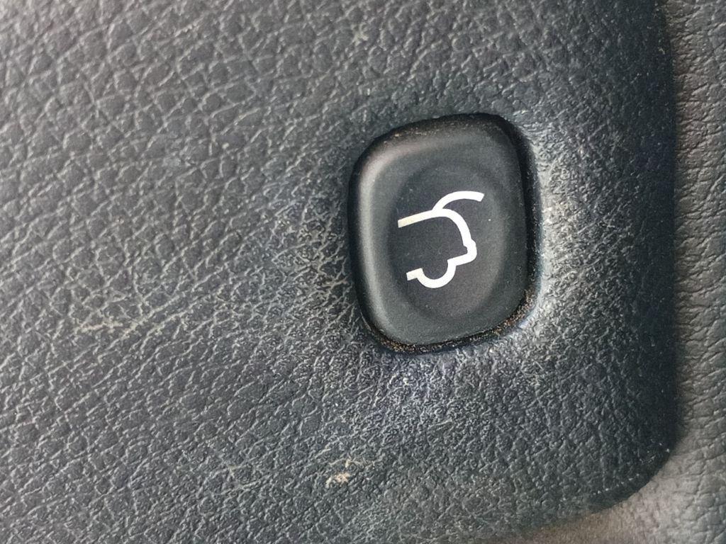 used 2018 Jeep Grand Cherokee car, priced at $18,700
