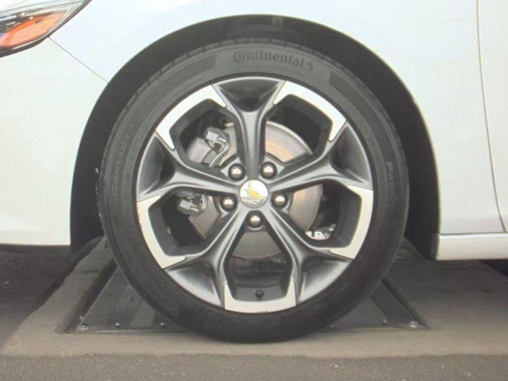 used 2024 Chevrolet Malibu car, priced at $16,999
