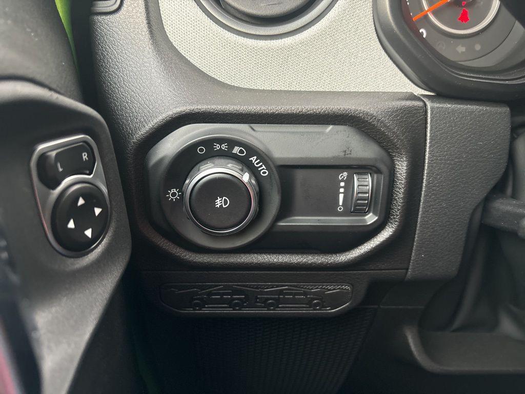 new 2025 Jeep Wrangler car, priced at $35,758