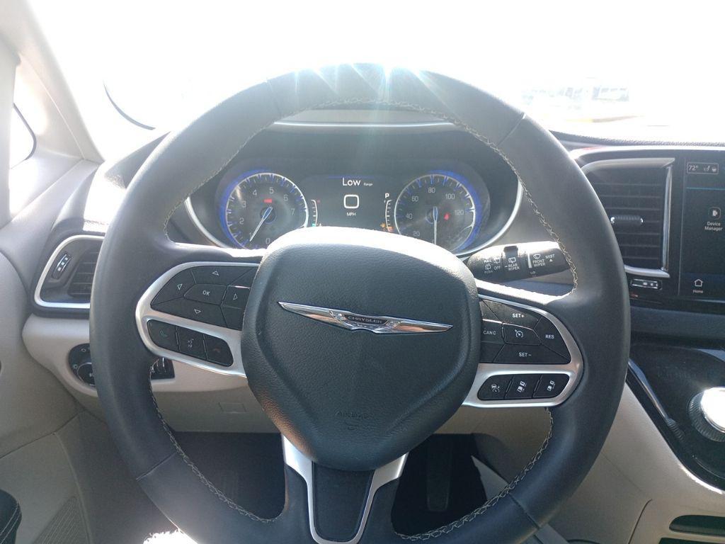 used 2023 Chrysler Pacifica car, priced at $19,999