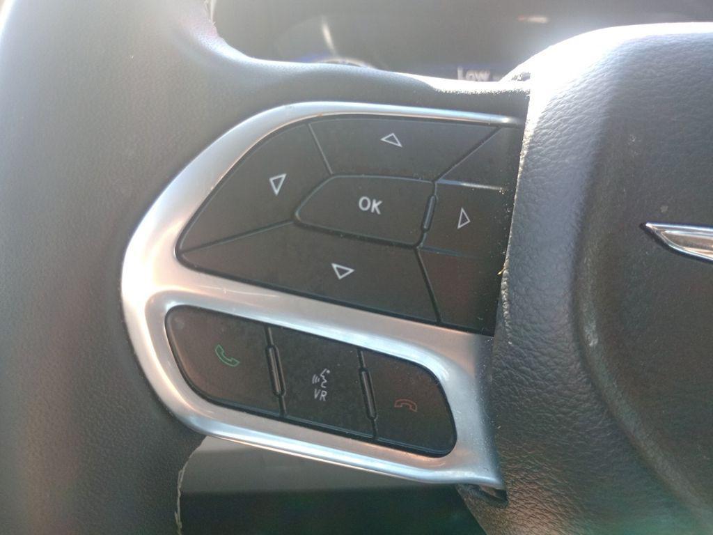 used 2023 Chrysler Pacifica car, priced at $19,999