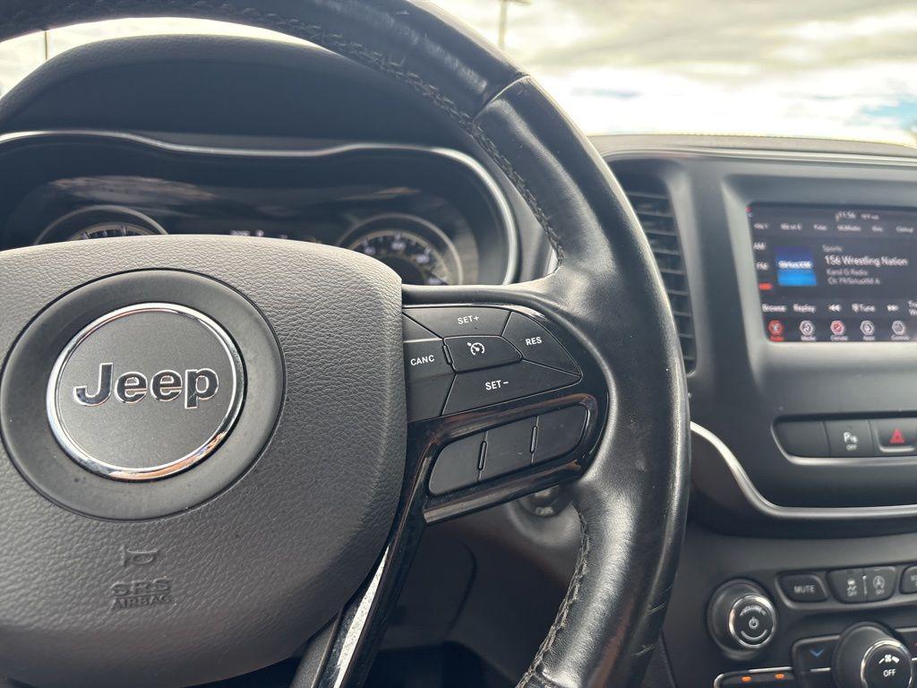 used 2020 Jeep Cherokee car, priced at $19,996