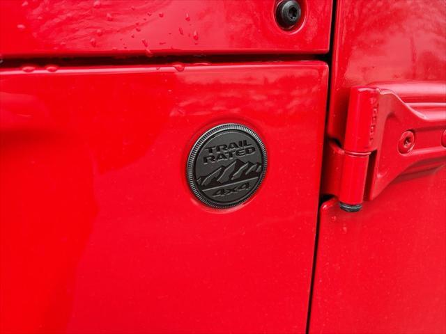new 2025 Jeep Gladiator car, priced at $40,385