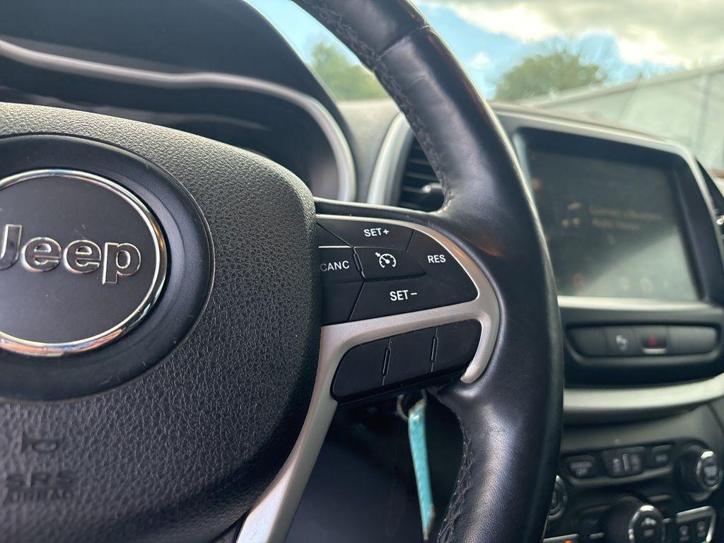 used 2017 Jeep Cherokee car, priced at $14,999