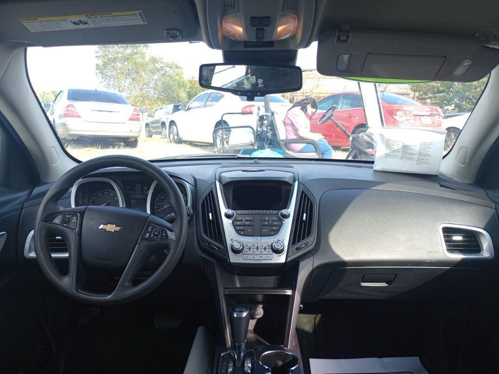 used 2017 Chevrolet Equinox car, priced at $6,000