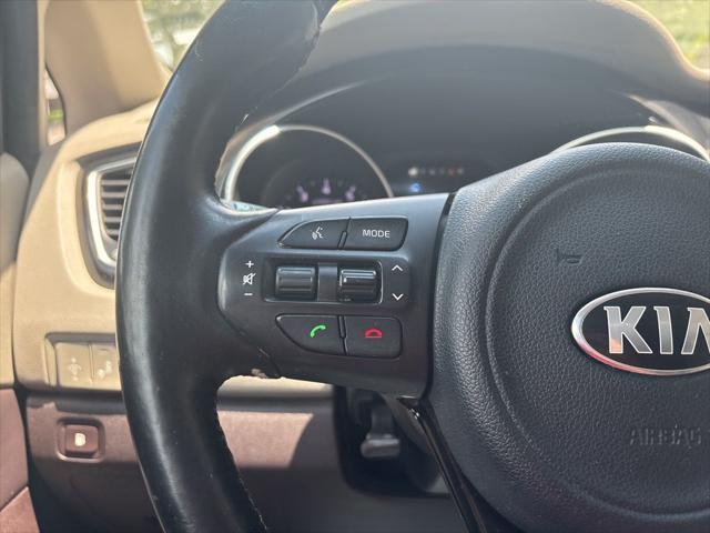 used 2015 Kia Sedona car, priced at $7,694