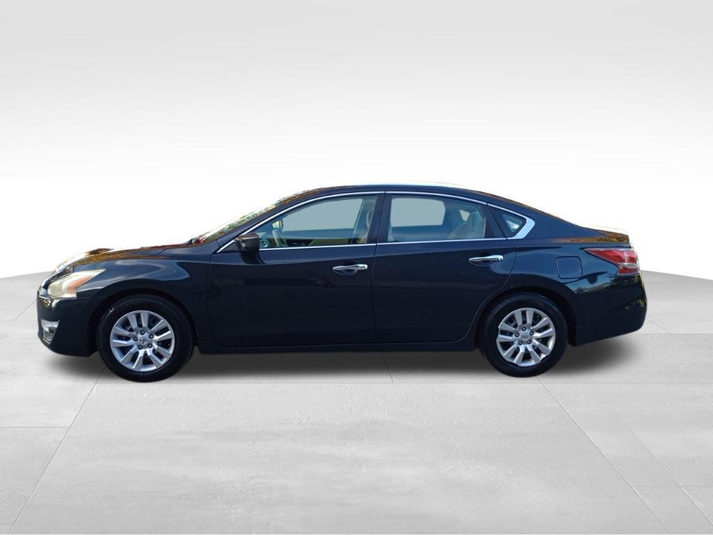 used 2015 Nissan Altima car, priced at $3,999