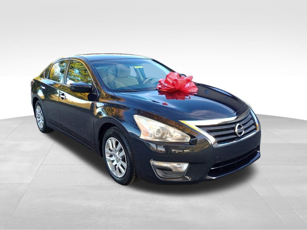 used 2015 Nissan Altima car, priced at $3,999