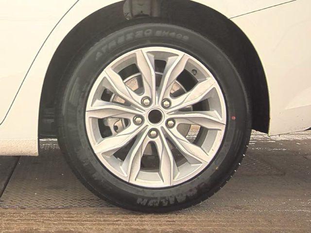 used 2024 Chevrolet Malibu car, priced at $18,999