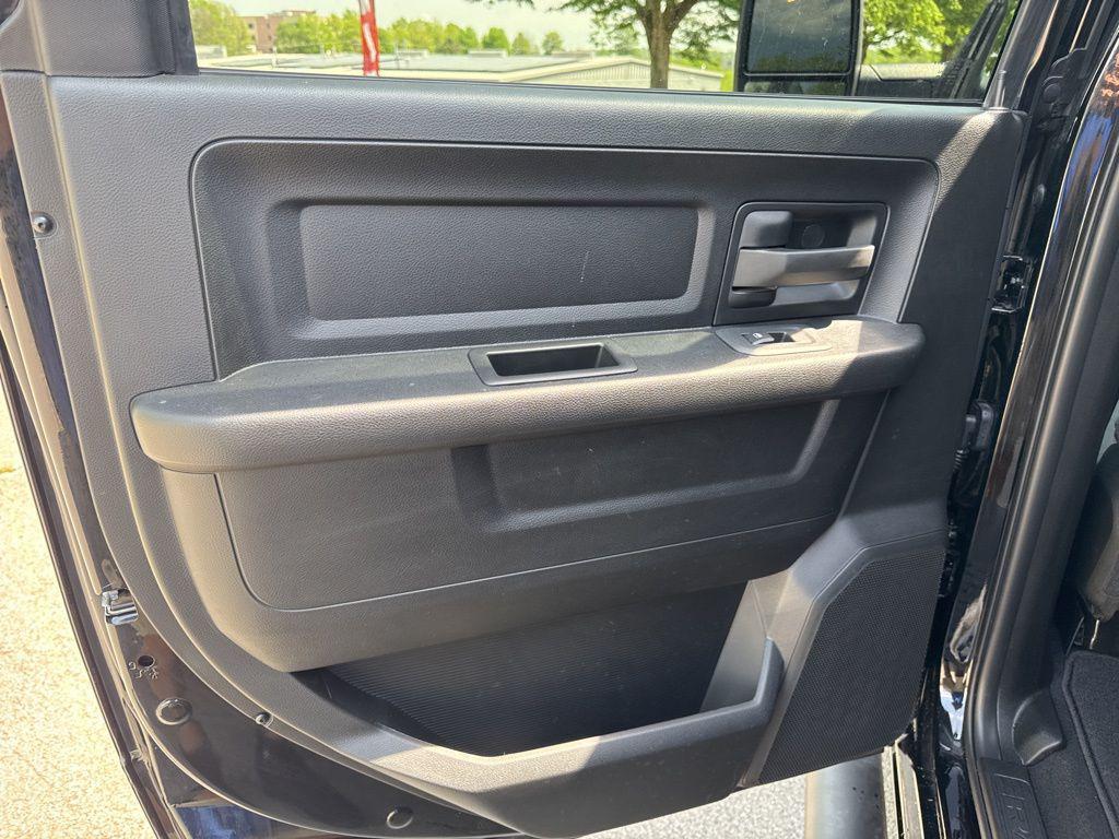 new 2025 Ram 2500 car, priced at $59,872