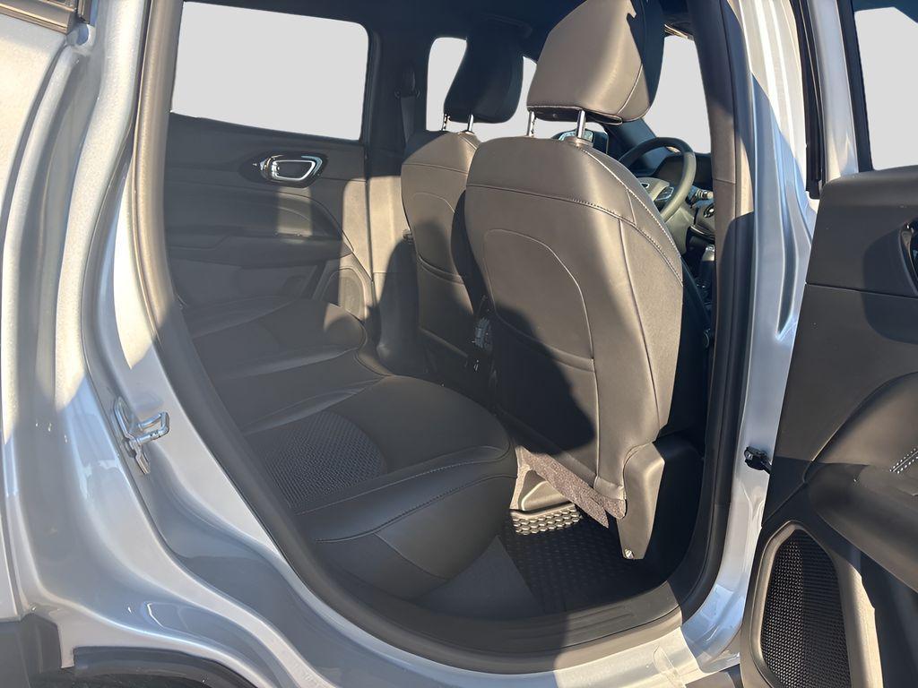new 2025 Jeep Compass car, priced at $28,899