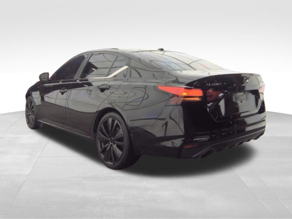 used 2019 Nissan Altima car, priced at $13,500