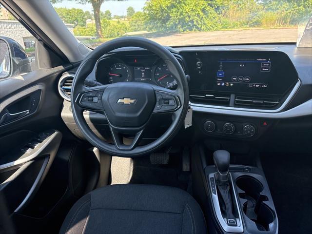 used 2024 Chevrolet Trax car, priced at $18,999