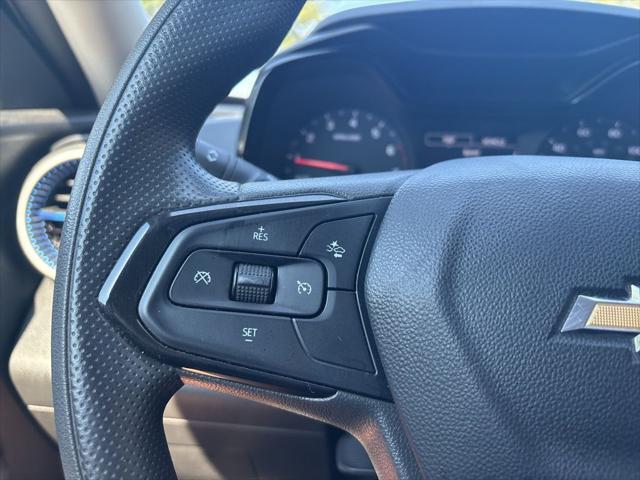 used 2024 Chevrolet Trax car, priced at $18,999