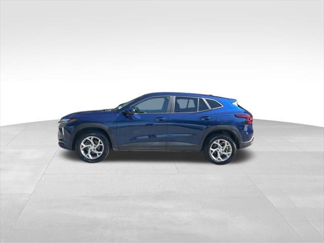 used 2024 Chevrolet Trax car, priced at $18,999
