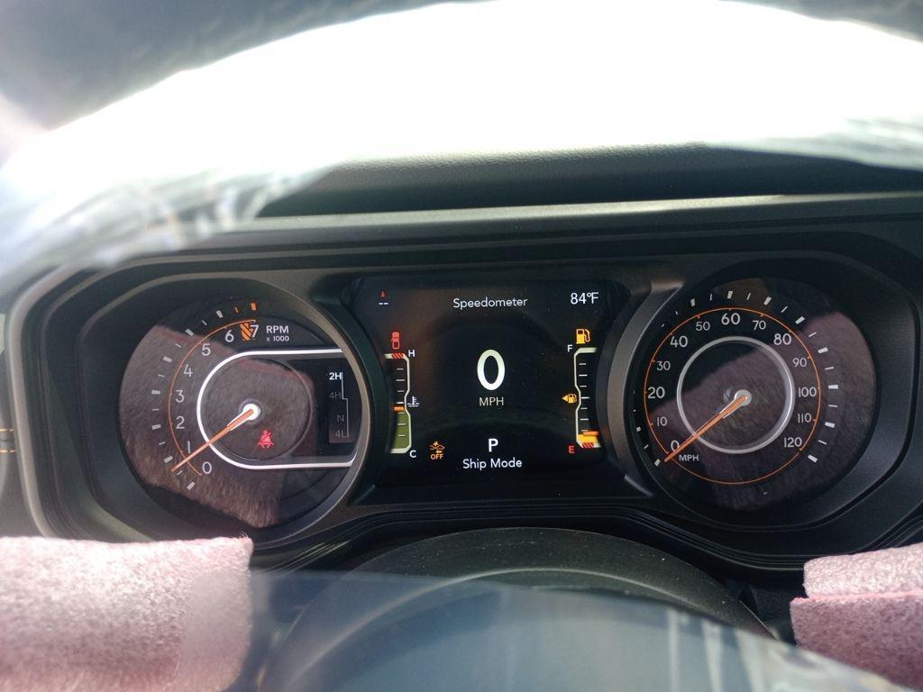 new 2025 Jeep Gladiator car, priced at $47,995