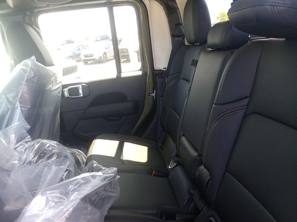 new 2025 Jeep Gladiator car, priced at $47,995