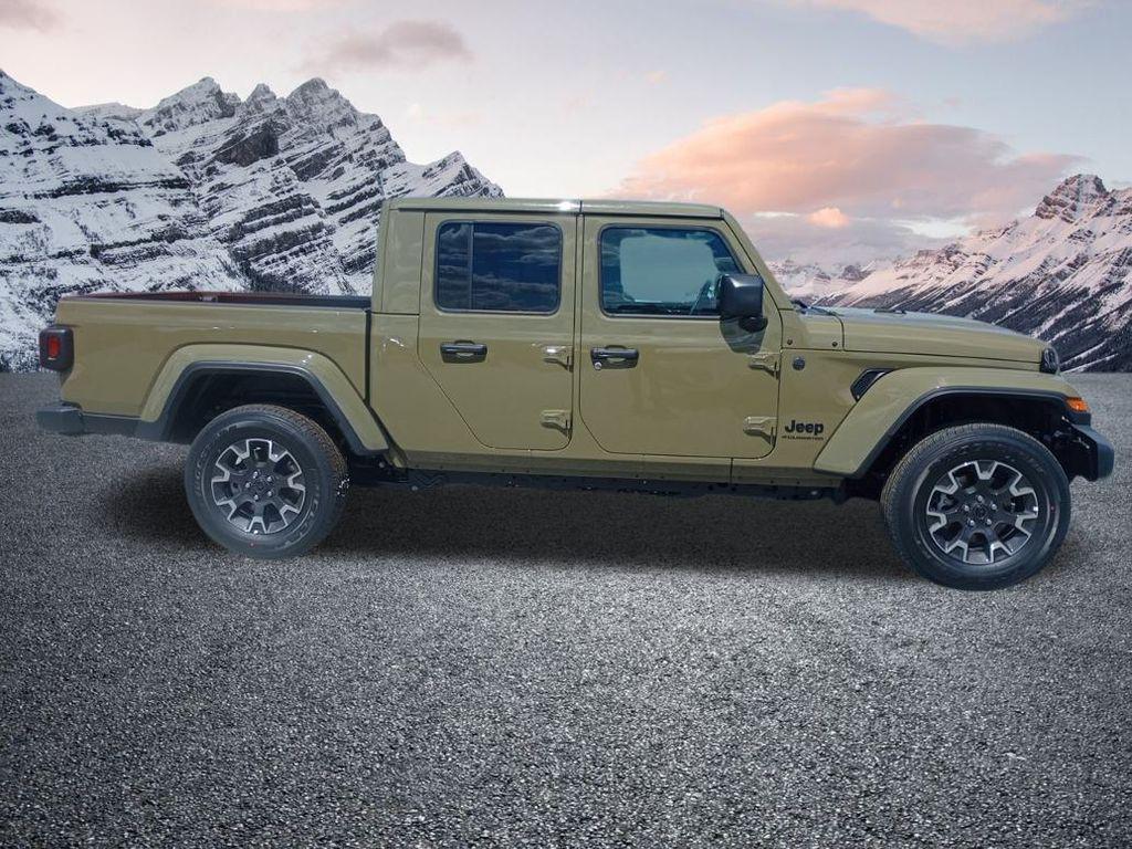 new 2025 Jeep Gladiator car, priced at $47,995