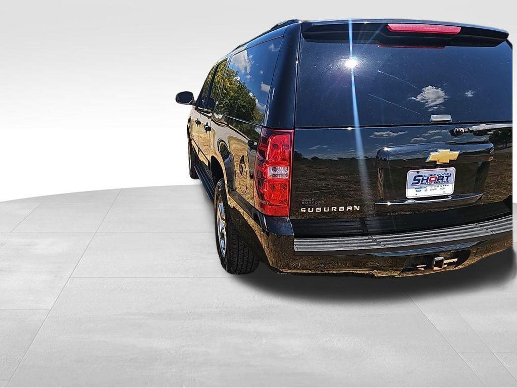 used 2013 Chevrolet Suburban car, priced at $7,999