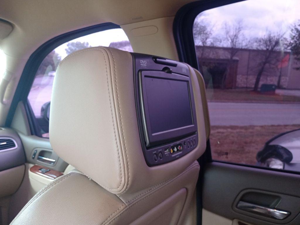 used 2013 Chevrolet Suburban car, priced at $4,527