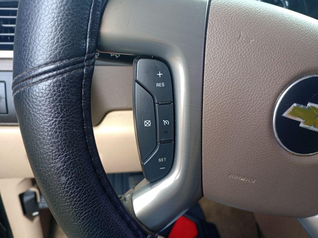 used 2013 Chevrolet Suburban car, priced at $4,527