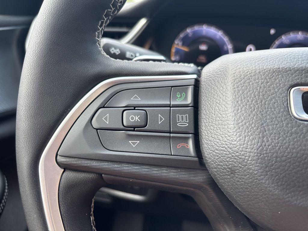 new 2025 Jeep Grand Cherokee L car, priced at $39,439