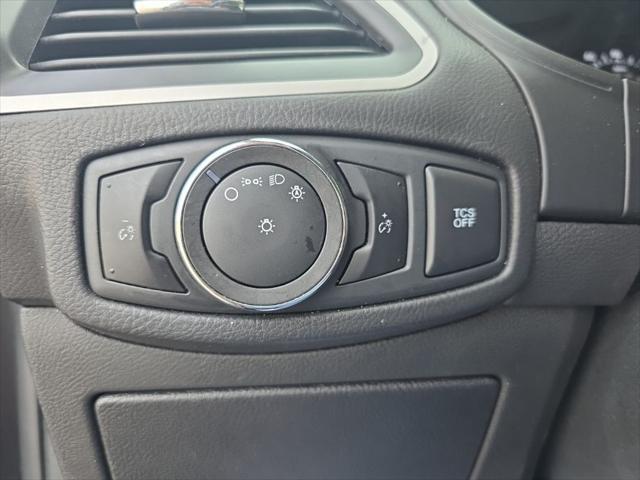 used 2023 Ford Edge car, priced at $18,999