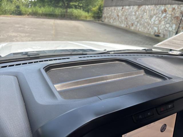 used 2021 Ford F-150 car, priced at $18,999