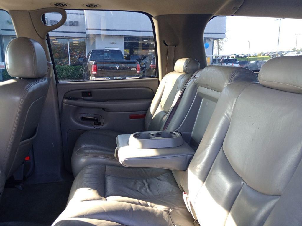 used 2004 GMC Yukon XL car, priced at $4,000