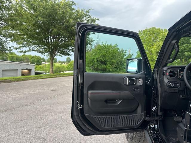 new 2025 Jeep Gladiator car, priced at $49,085
