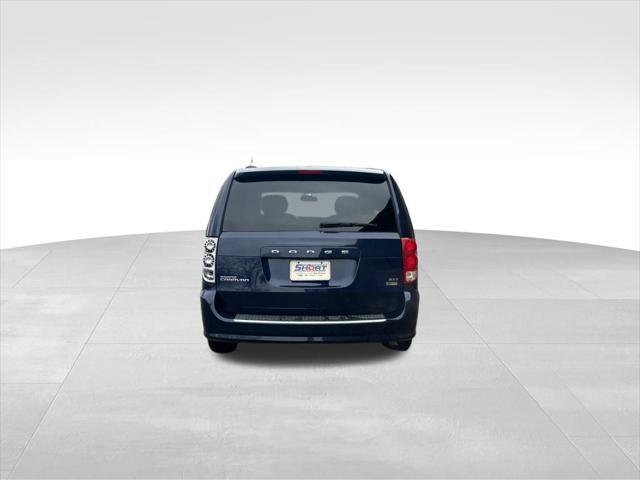 used 2015 Dodge Grand Caravan car, priced at $4,000