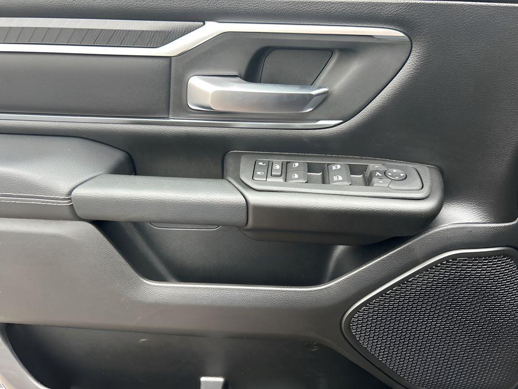 new 2025 Ram 1500 car, priced at $44,018